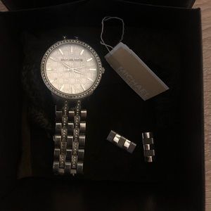 Michael Kors wrist watch mk-3148 silver